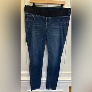 Old Navy Maternity Rockstar Super Skinny Front Panel Jeans 12